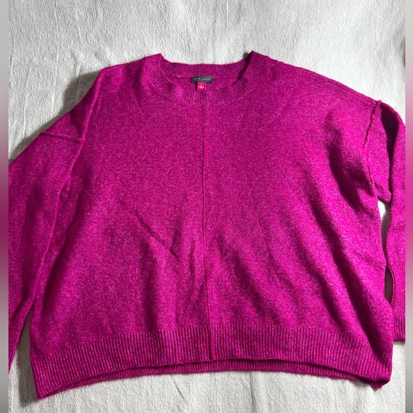 Vince Camuto size Large raspberry sweater. Excellent condition.‎ Wore once - Picture 1 of 8